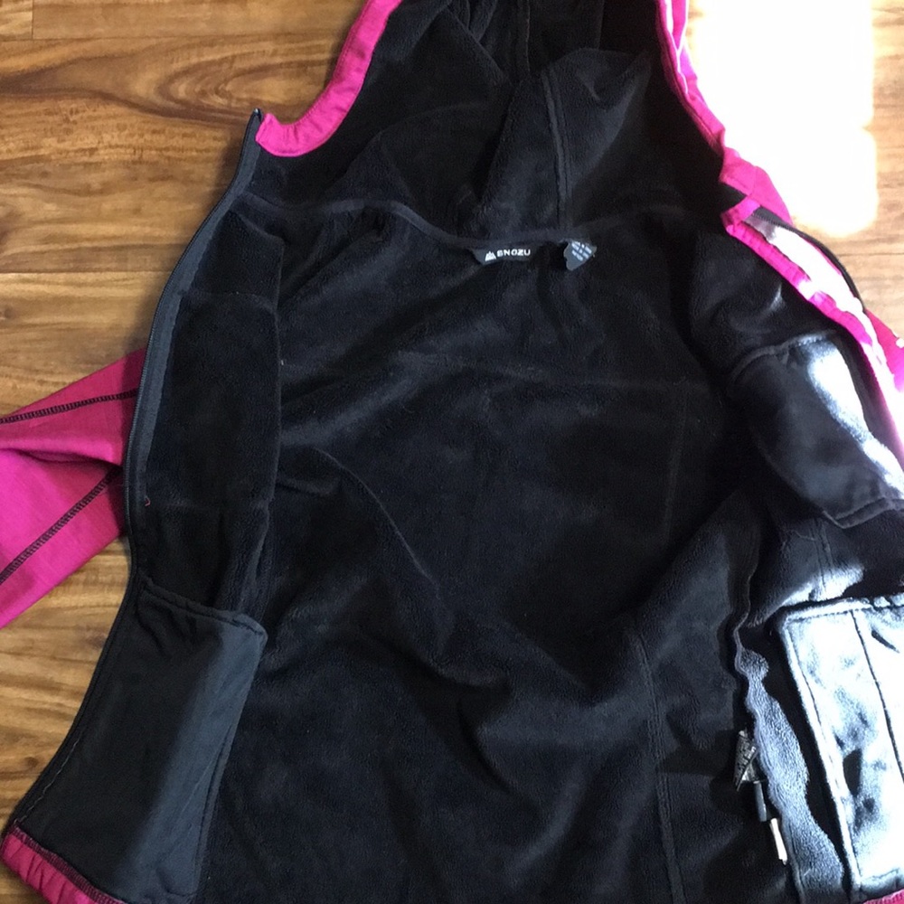 Snozu Jacket - Picture 6 of 9